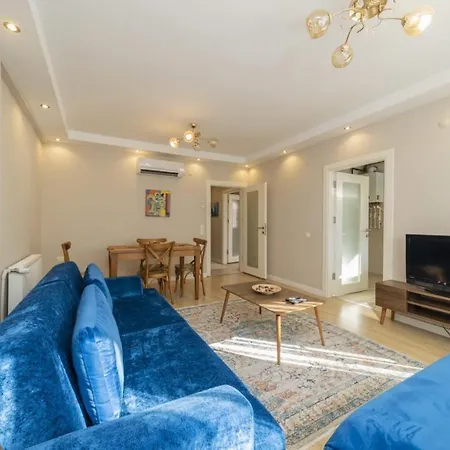 Apartmán Cozy Flat With Balcony Near Beach In Konyaalti *